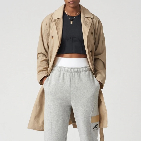 New Balance x Bandier Tech Trench Coat - Women’s Sizes Available - Picture 6 of 6